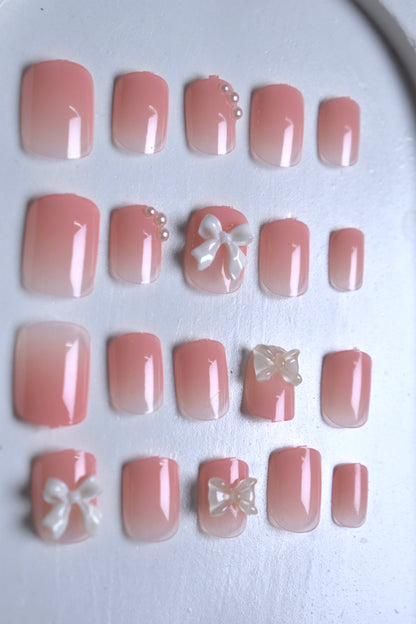 Adorable Bow & Pearl Embellished False Nails